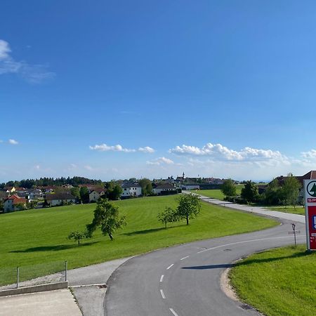 Wohnung City Nord Mit Balkon Herzogsdorf Buitenkant foto