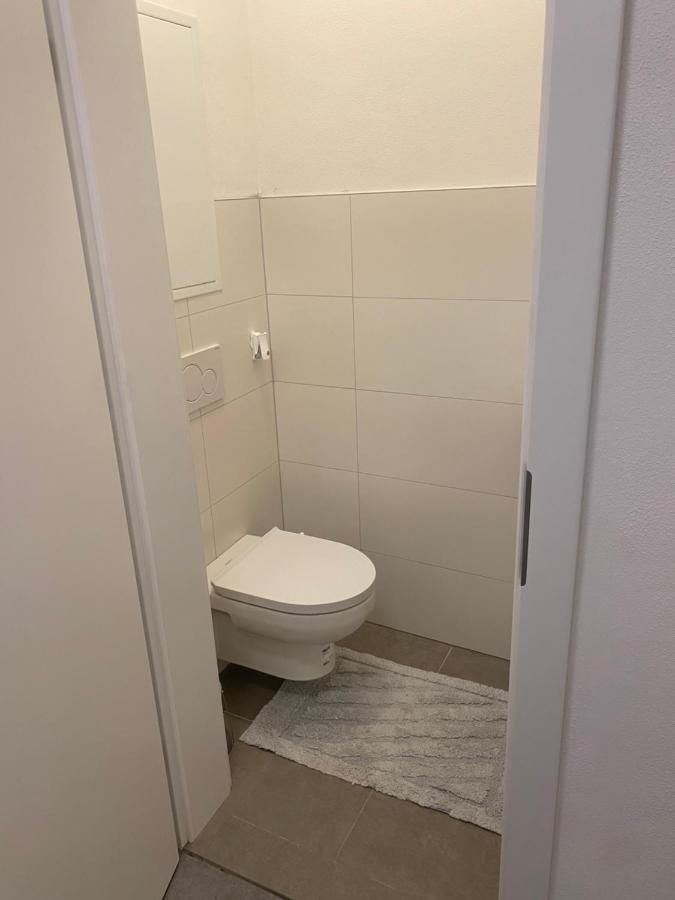 Wohnung City Nord Mit Balkon Herzogsdorf Buitenkant foto