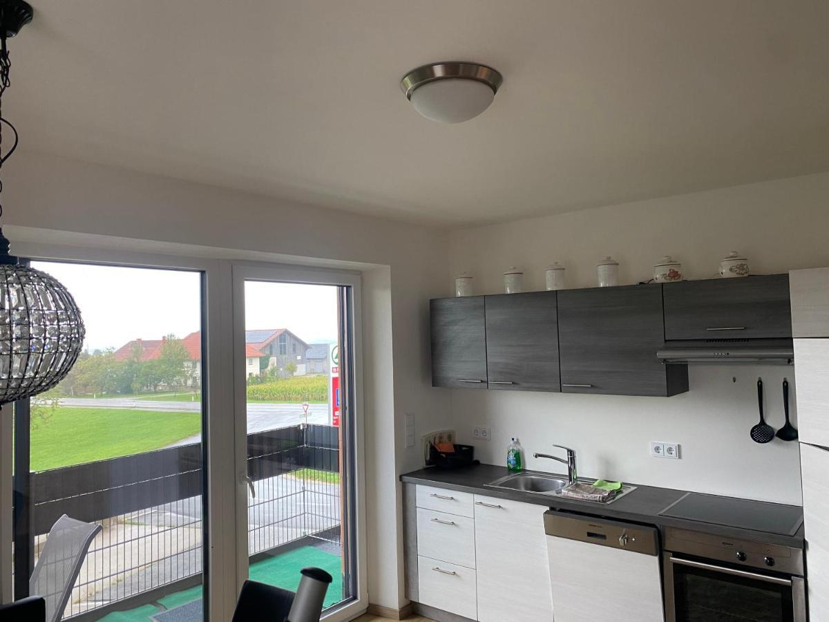 Wohnung City Nord Mit Balkon Herzogsdorf Buitenkant foto