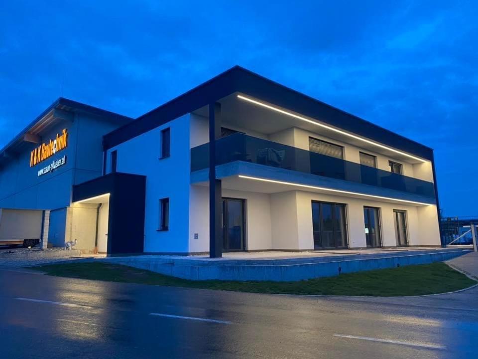 Wohnung City Nord Mit Balkon Herzogsdorf Buitenkant foto